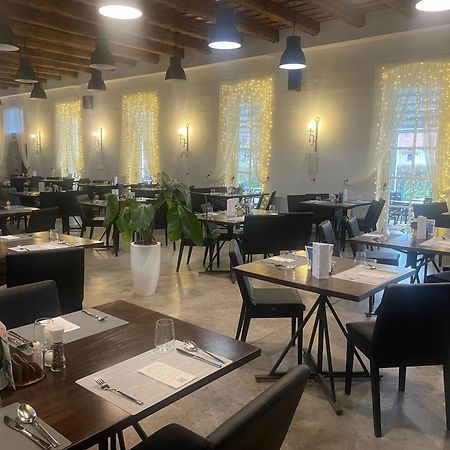 Vadkert Major Hotel Sárvár Екстериор снимка