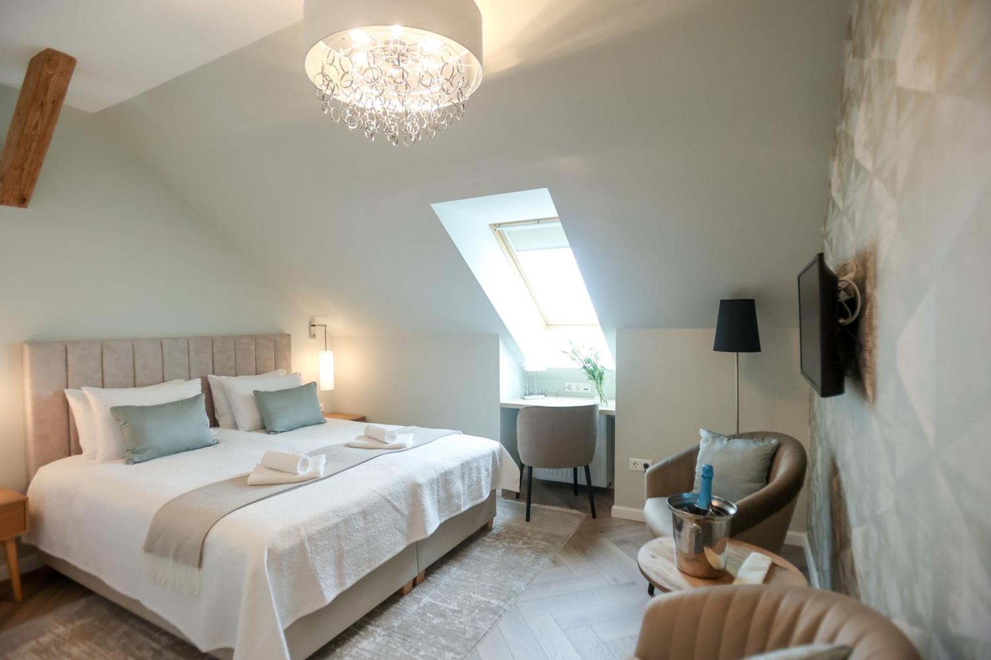 Vadkert Major Hotel Sárvár Екстериор снимка