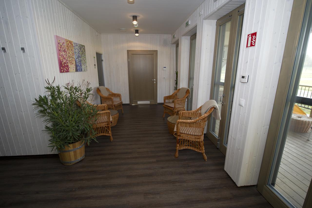 Vadkert Major Hotel Sárvár Екстериор снимка